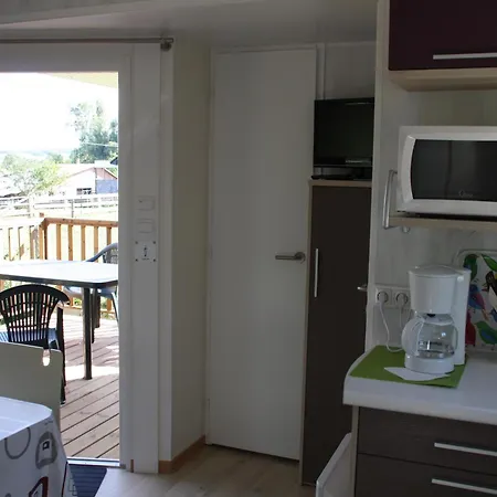 مكان تخييم De 3*